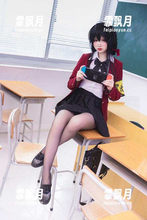原图环游：雪晴Astra这万圣节护士刻晴，铁定征服了一众心。