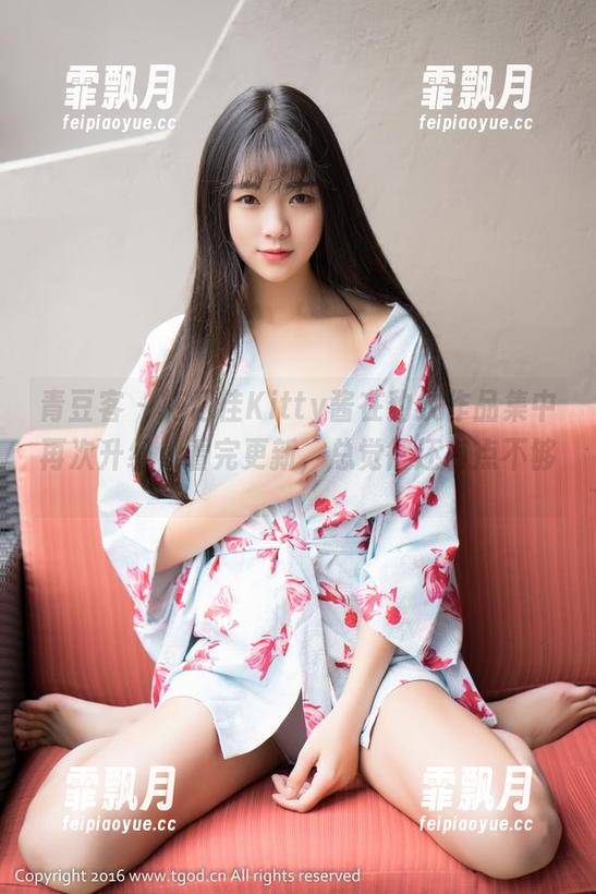青豆客 - 施忆佳Kitty酱在豹纹作品集中再次升级，看完更新，总觉得还有点不够。