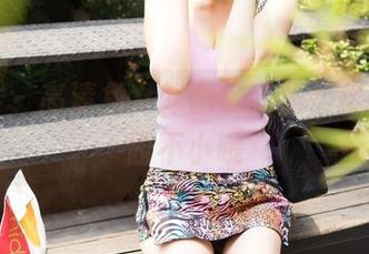 青豆客 – 高清兔女郎图包，施忆佳的后花园不小哦