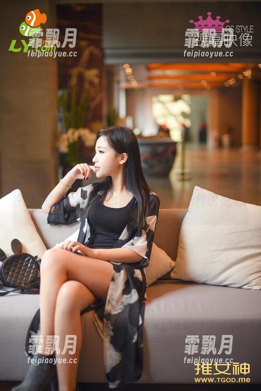 青豆客 - 剩下的原图，我在想要不要下载？黄歆苑chobits的丝袜真是一种诱惑啊。